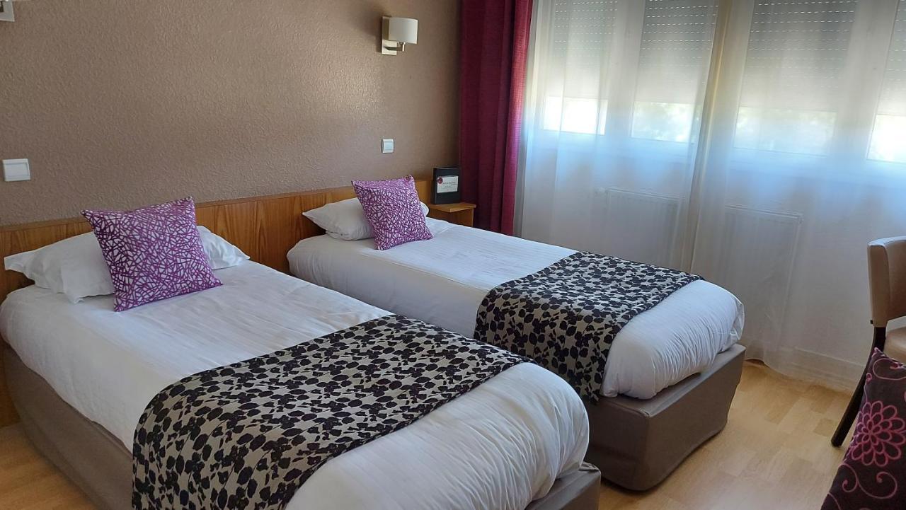 Hotel Brun Saint-Lattier Екстер'єр фото