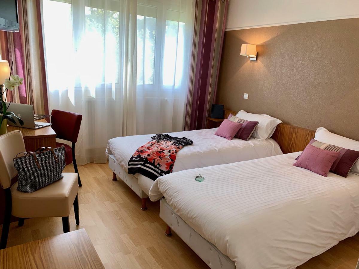 Hotel Brun Saint-Lattier Екстер'єр фото
